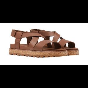 SOREL WOMEN'S ROAMING CRISS CROSS SANDAL